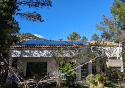 Centrale photovoltaique 8.925 kWc sur la commune de Vailhauquès (34570)